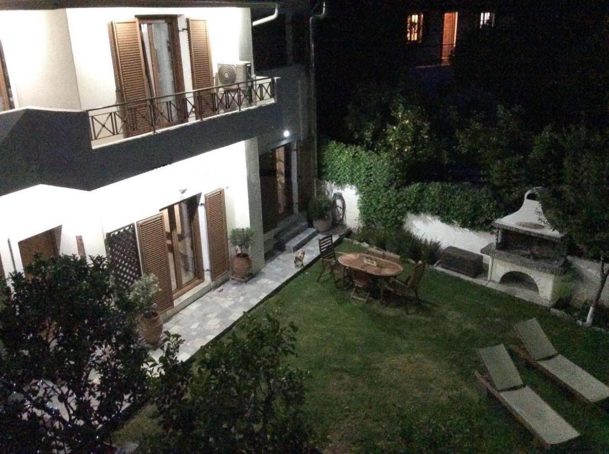 Skiathos Town House Exterior photo