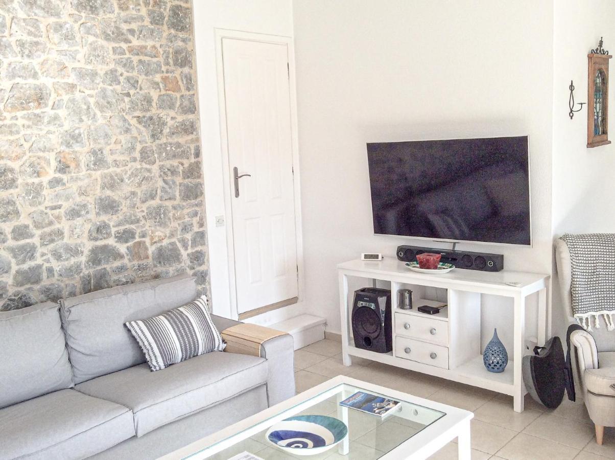 Skiathos Town House Exterior photo