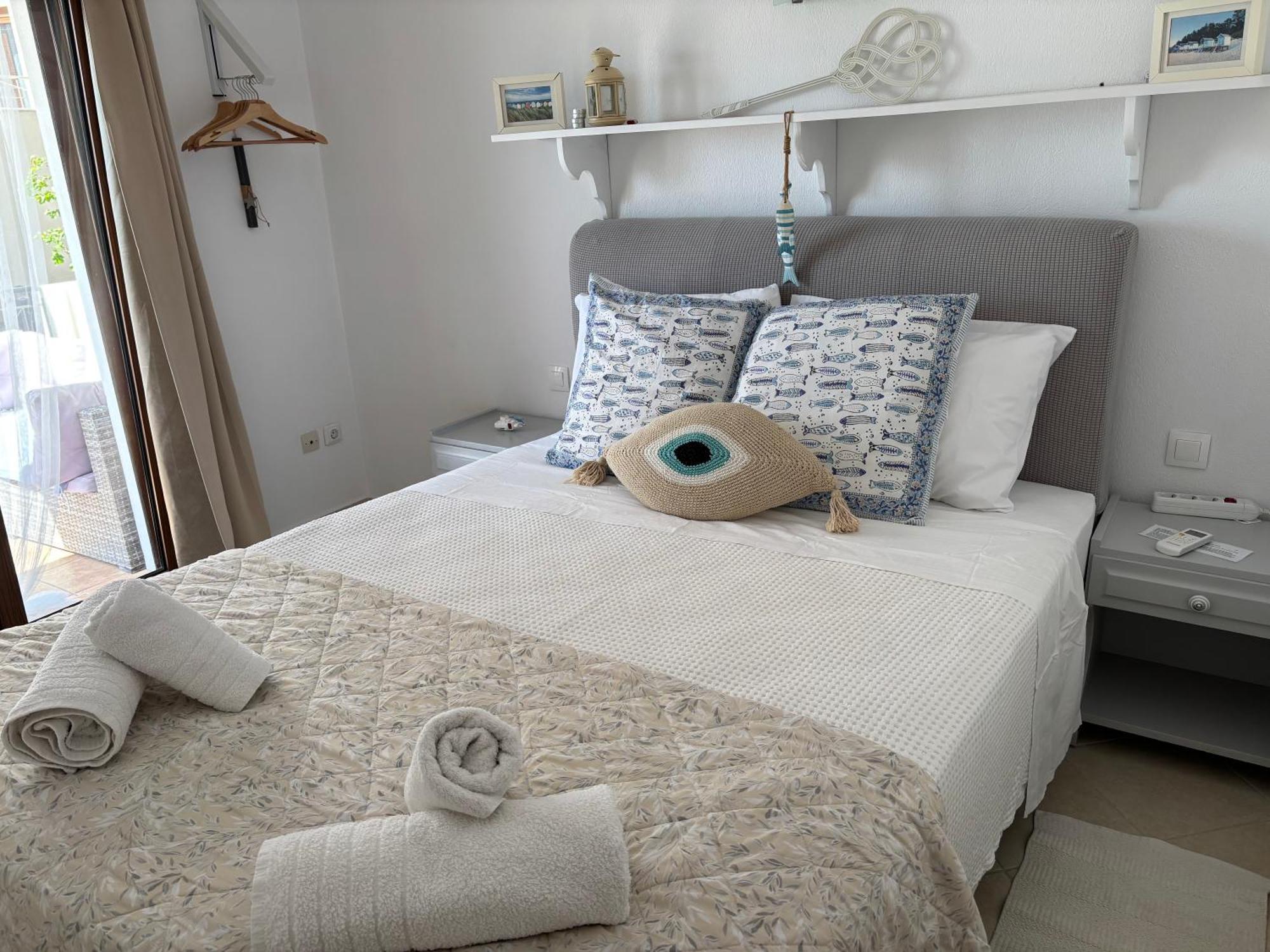 Skiathos Town House Exterior photo